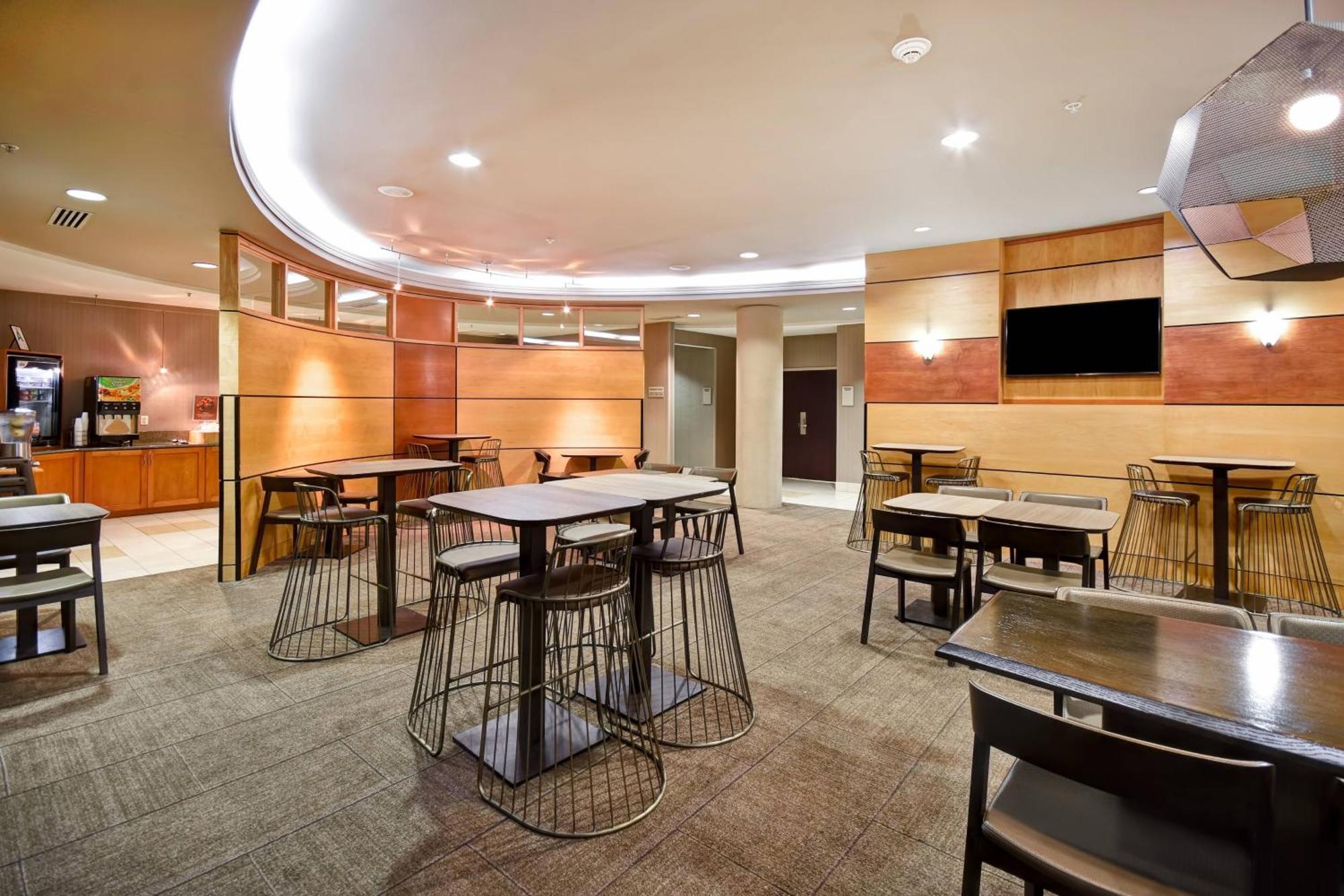 Springhill Suites Louisville Airport Exteriér fotografie